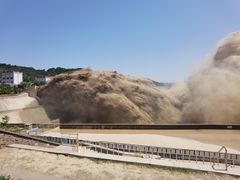 -黄河小浪底水利枢纽风景区
