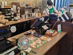 -星巴克(南宁民歌湖店)