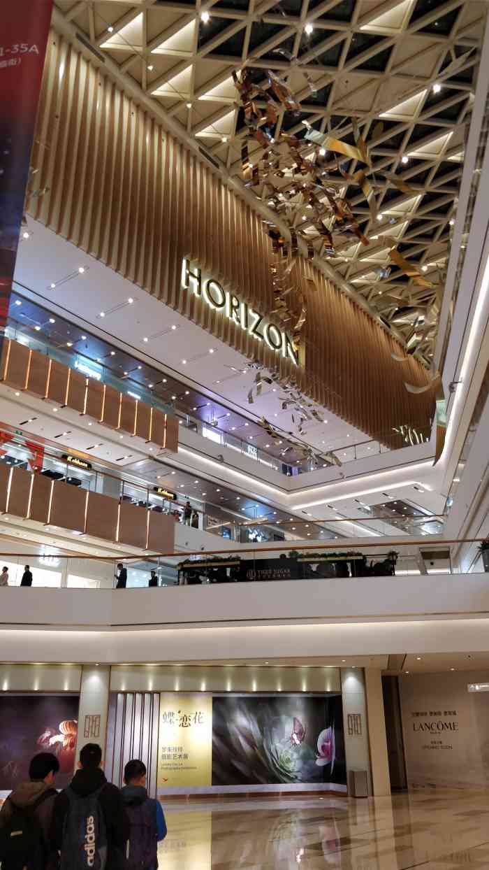 武汉天地壹方南馆-"交通还蛮便利的 逛完了武广过去的 再坐个.