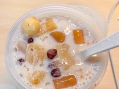 -满记甜品(优客百盛店)