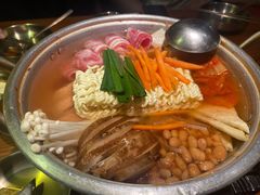 泡菜肥牛部队锅-春熙台韩国料理·章鱼肥牛(西丽店)