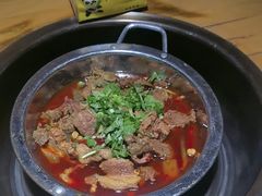 -大众跷脚牛肉馆·非遗传承单位(峨眉山店)