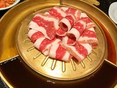-猪啊牛呀羊啊铜盘烤肉(正大广场店)
