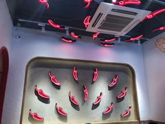 -小蛮椒麻辣烫·麻辣拌(青浦宝龙店)