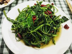 -易老九江湖菜(北滨一路店)