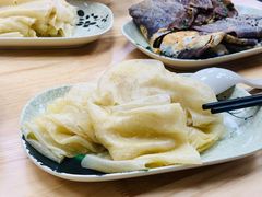筋饼-筋饼豆腐脑一绝
