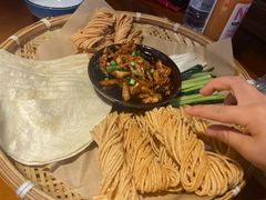 -魏铭鱼头捞饭(晋阳路店)