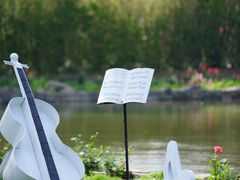 -鹅湖玫瑰文化园