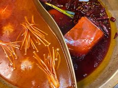 -小龙坎老火锅(滨江店)