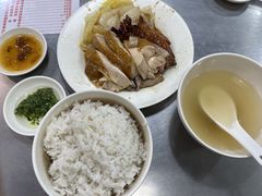 -华香鹅快餐店