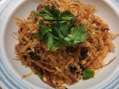 -喝丢一只鞋海鲜烧烤·海肠捞饭(东关街店)