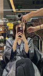 -V+SALON造型