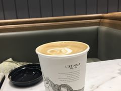 -罗森尼娜(德思勤店)