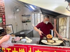 -安工大饼庞家肉饼