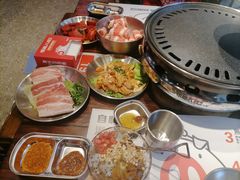 -悟能八戒烤肉自助(秦隆步行街店)