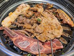 -梨花自助烤肉(西三旗万象汇黑金店)