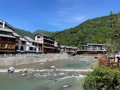 -西岭雪山大飞水景区