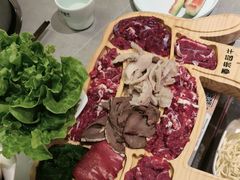 -宴全牛粤来越牛潮汕鲜牛肉火锅(海州万达广场店)