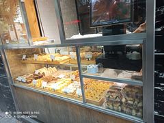 面包甜点陈列柜-苹果花园(鞍山路店)