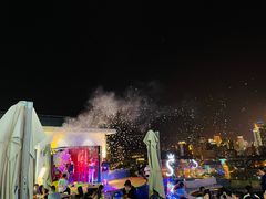 -杜尚rooftop露台酒吧