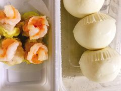 蛋黄流沙包-煲王粤菜餐厅(中侨中心店)