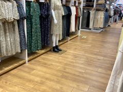 -优衣库(广州番禺万达广场店)