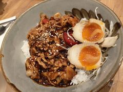-玛格萝妮比萨屋(四平店)