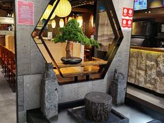 -呷哺呷哺(普陀乐购真北店)