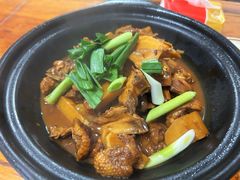 -阿峰饭店·本地土菜馆·农家土鸡煲·一品神仙鸡(报福店)