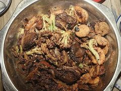 -嘎嘎鸭下巴·爆辣干锅(明教寺店)