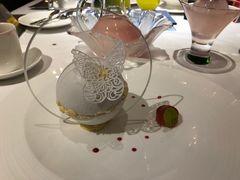 白雪薄脆佐草莓青柠芭乐-王品牛排(郑州大卫城店)