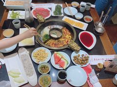 -重庆德庄火锅(体育中心店)
