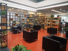 -利星行滨州汽车销售服务有限公司奔驰4S店