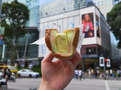 -詹爷爷乌节路街头冰淇淋
