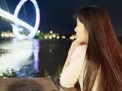 -南京眼步行桥