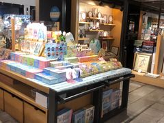 -猫的天空之城概念书店(苏州诚品店)