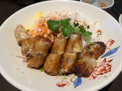 -大头虾越式风味餐厅(光明广场店)