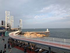 -北戴河碧螺塔海上酒吧公园
