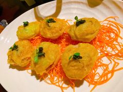 鱼子酱金钱韭菜蟹盒-采悦轩中餐厅·粤菜·海南菜(神州半岛喜来登度假酒店)