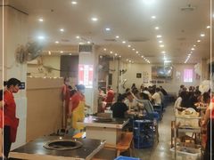 大堂-重庆风光老灶火锅城(同德广场店)