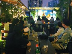 -拖板鞋咖啡旅行酒店(春熙路地铁站店)