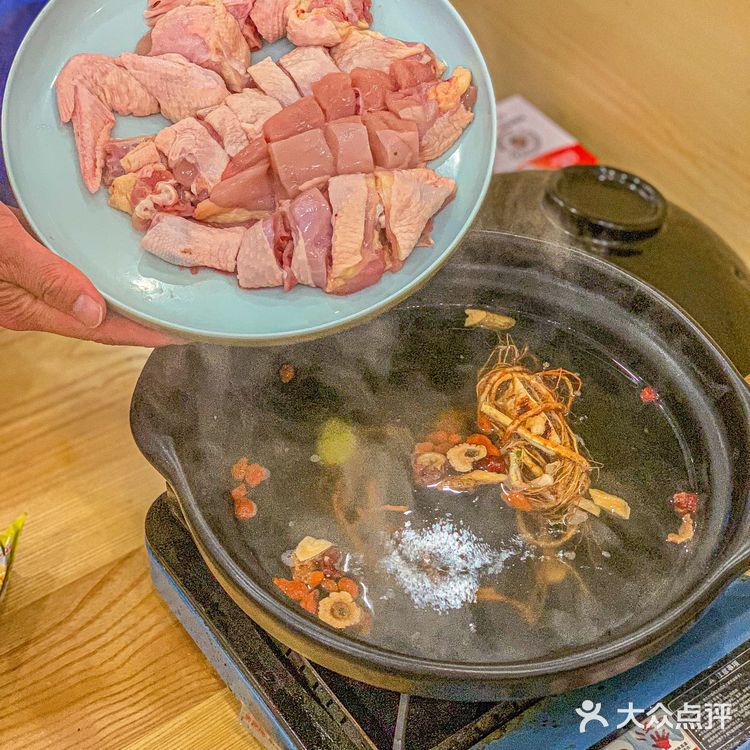 0元探店|甲鱼🐢鸡子🐔牛鞭🐮生蚝🦪吃完顶呱呱