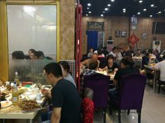 大堂-天津乾毓德饭庄·清真传统炒菜·海鲜烧烤(咸阳路店)