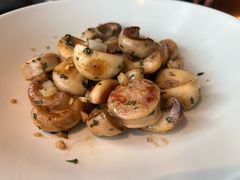 -MONICH牛排融合餐厅(和义大道购物中心店)