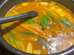 -明洞阿姨·韩式酱蟹烤肉·创意料理(三元桥店)