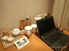 -全季酒店(上海火车站天目西路店)