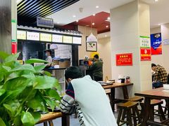 大堂-穆得·老周家牛肉烧饼(普利街店)