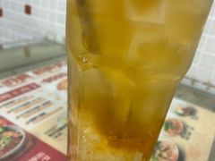 -兴华里茶记(禅城同济首店)
