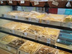 -牛朋牛奶棚(南昌路店)