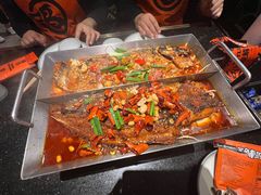 -鸣记脆皮烤鱼·海鲜烤鱼(亿合城店)